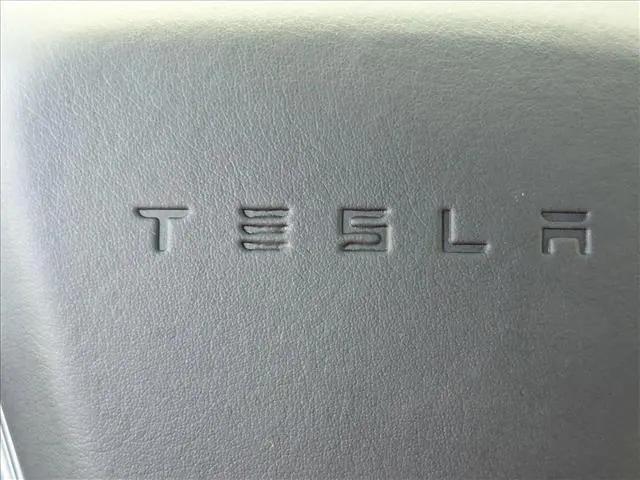 2023 Tesla Model X Standard Range