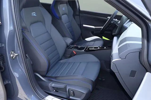 2026 Volkswagen Golf R Base