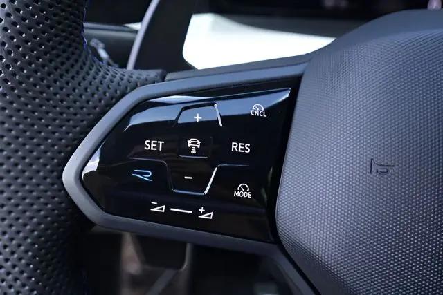 2026 Volkswagen Golf R Base