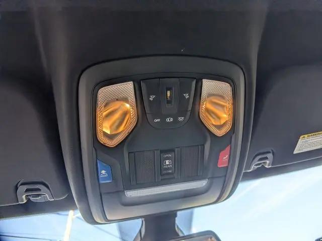 2019 Ram 1500 Big Horn/Lone Star Crew Cab 4x4 5'7" Box