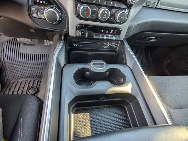 2019 Ram 1500 Big Horn/Lone Star Crew Cab 4x4 5'7" Box