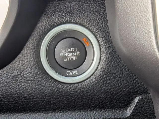 2019 Ram 1500 Big Horn/Lone Star Crew Cab 4x4 5'7" Box
