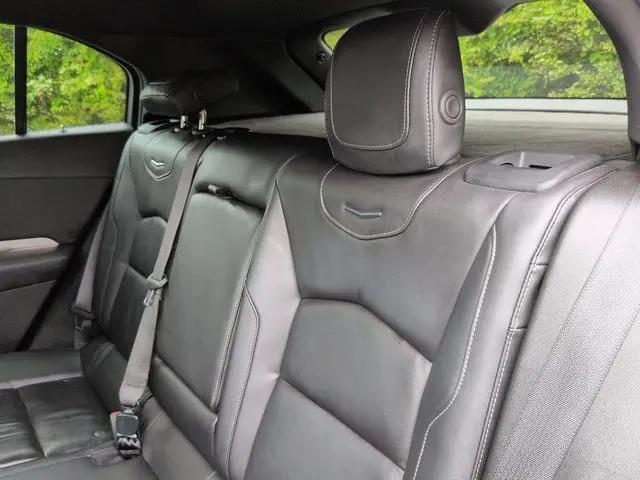 2021 Cadillac XT4 FWD Premium Luxury