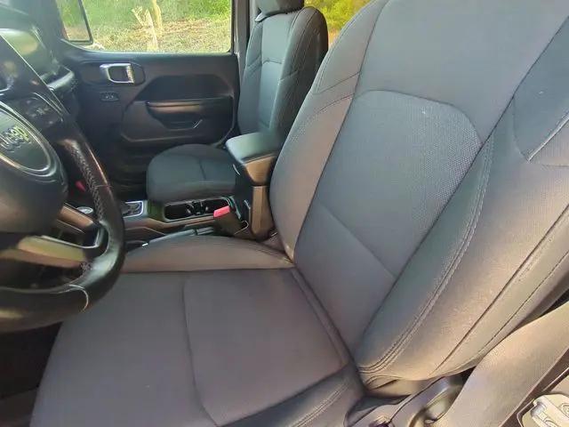2020 Jeep Wrangler Sport S 4x4