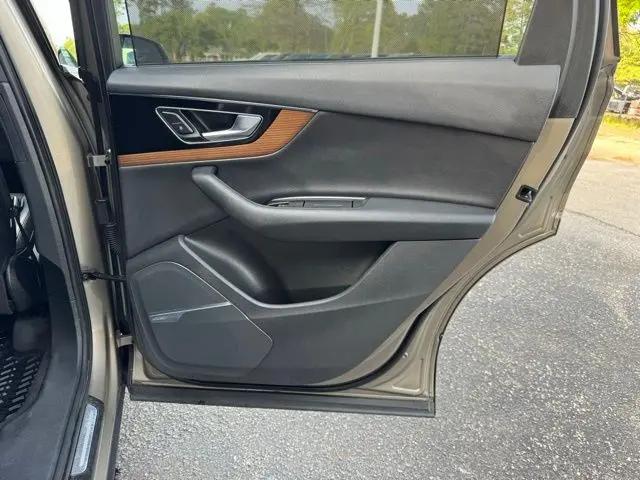 2017 Audi Q7 3.0T Premium