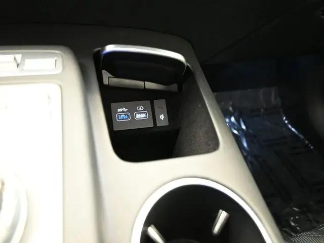 2025 Genesis GV70 3.5T AWD Sport