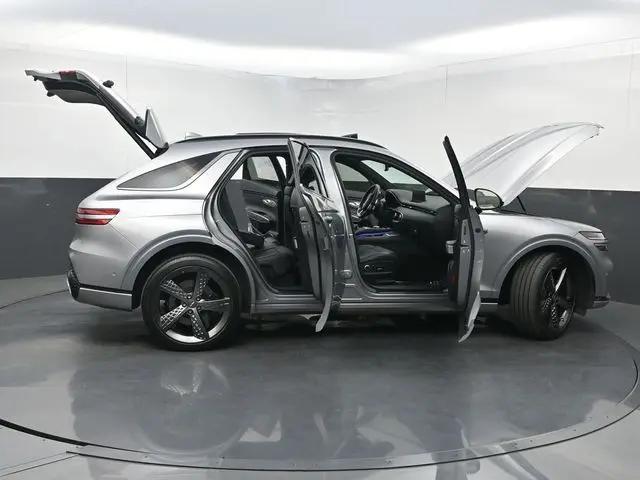 2025 Genesis GV70 3.5T AWD Sport