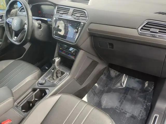 2023 Volkswagen Tiguan 2.0T SE R-Line Black