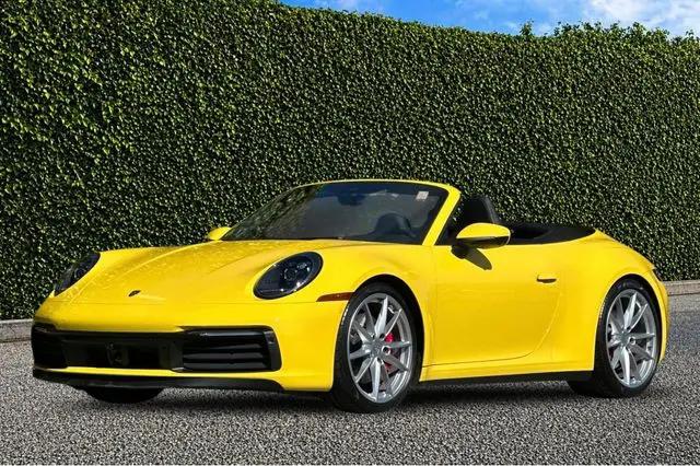 2023 Porsche 911 Carrera 4S Cabriolet