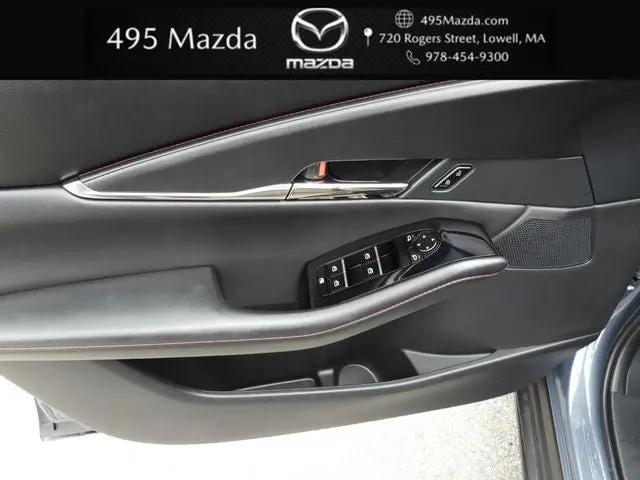 2023 Mazda CX-30 2.5 S Carbon Edition