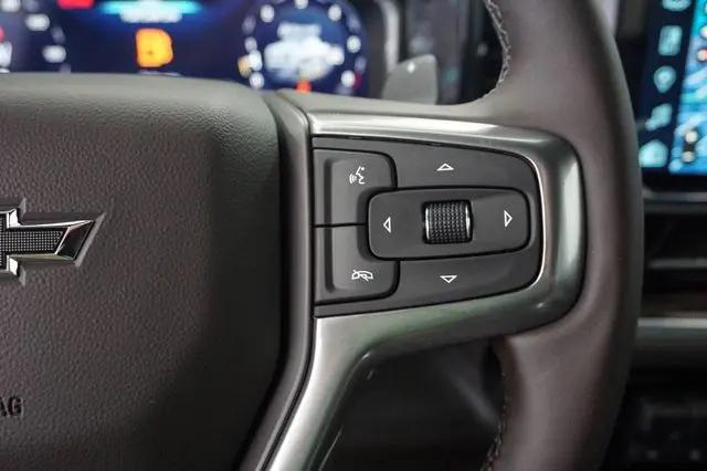 2026 Chevrolet Silverado 1500 4WD Crew Cab Short Bed RST