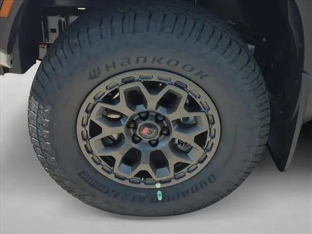 2026 Nissan Frontier Crew Cab PRO-4X 4x4