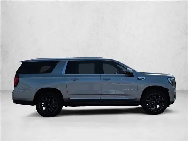 2023 GMC Yukon XL 4WD Denali