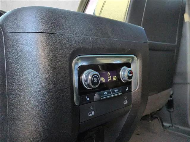 2023 GMC Yukon XL 4WD Denali