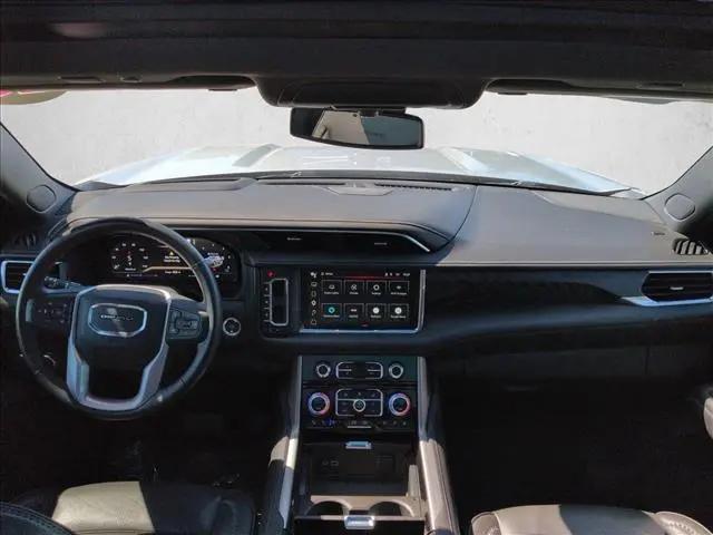 2023 GMC Yukon XL 4WD Denali