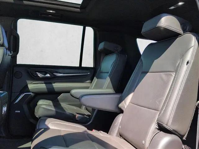 2023 GMC Yukon XL 4WD Denali