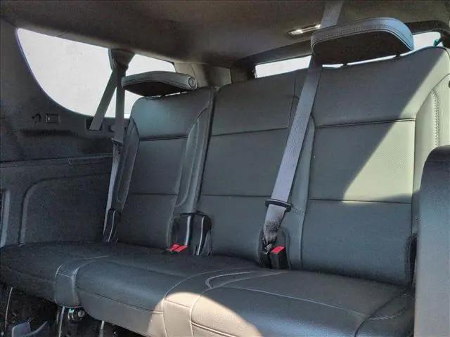 2023 GMC Yukon XL 4WD Denali