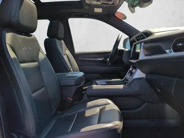 2023 GMC Yukon XL 4WD Denali