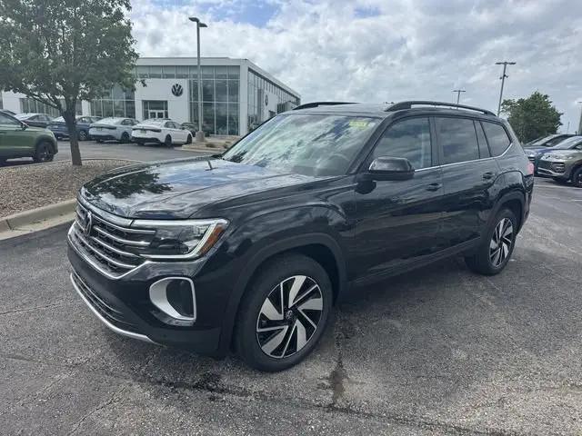 2026 Volkswagen Atlas SE with Technology for sale in Lee's Summit, MO