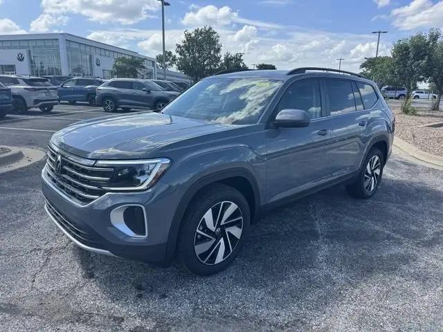 2026 Volkswagen Atlas SE with Technology for sale in Lee's Summit, MO