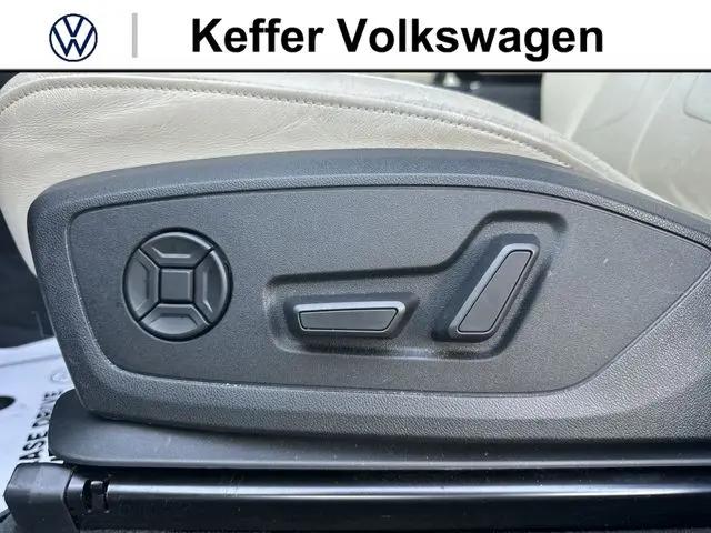 2020 Audi Q3 Premium Plus 45 TFSI quattro Tiptronic