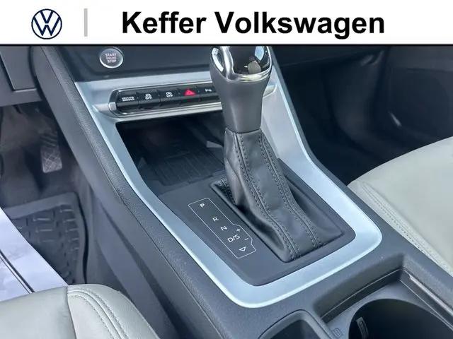 2020 Audi Q3 Premium Plus 45 TFSI quattro Tiptronic