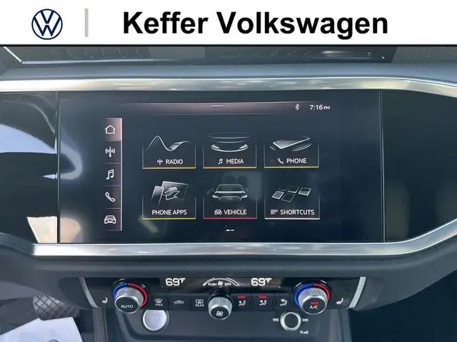 2020 Audi Q3 Premium Plus 45 TFSI quattro Tiptronic