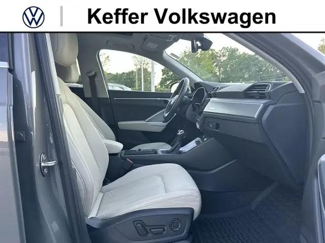 2020 Audi Q3 Premium Plus 45 TFSI quattro Tiptronic