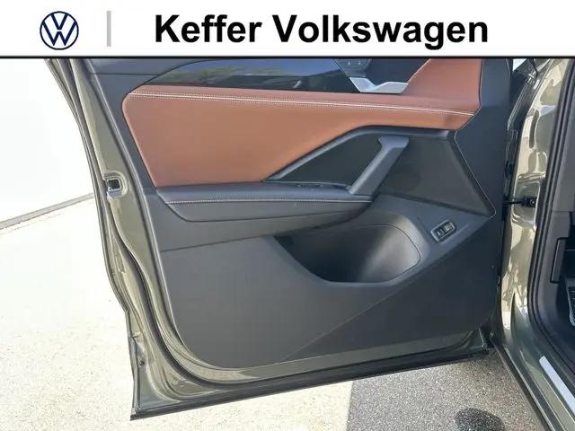 2026 Volkswagen Tiguan SEL R-Line Turbo