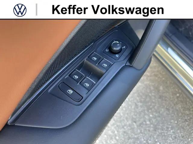 2026 Volkswagen Tiguan SEL R-Line Turbo