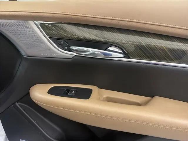 2020 Cadillac XT6 FWD Premium Luxury