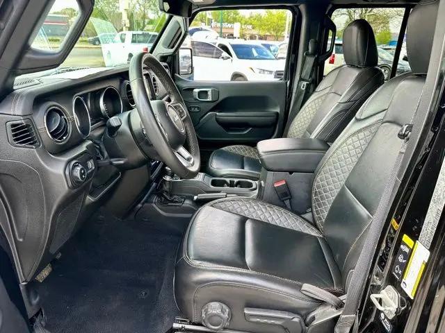 2023 Jeep Gladiator Sport