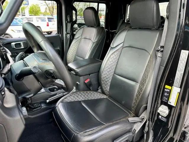 2023 Jeep Gladiator Sport