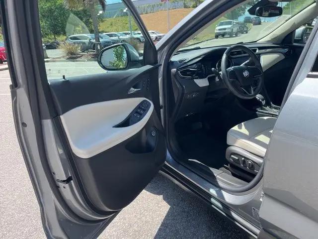 2023 Buick Encore GX Essence FWD
