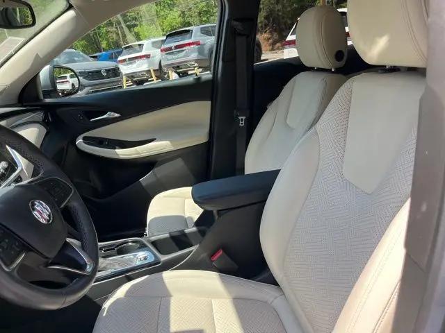 2023 Buick Encore GX Essence FWD