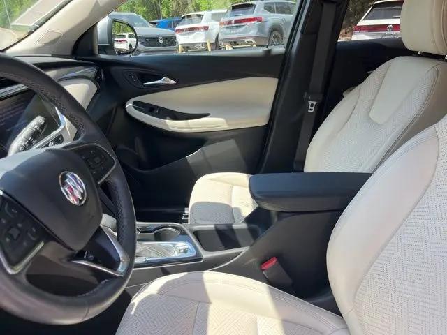 2023 Buick Encore GX Essence FWD