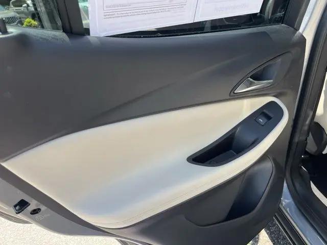 2023 Buick Encore GX Essence FWD