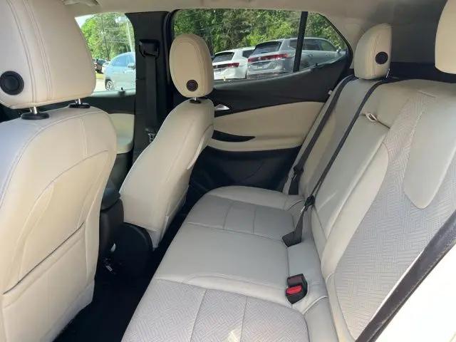 2023 Buick Encore GX Essence FWD