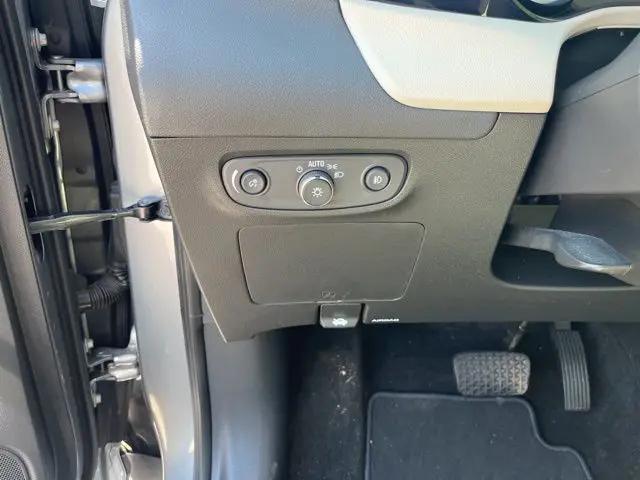 2023 Buick Encore GX Essence FWD