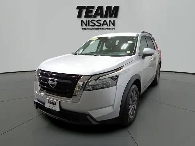 2025 Nissan Pathfinder SV 4WD