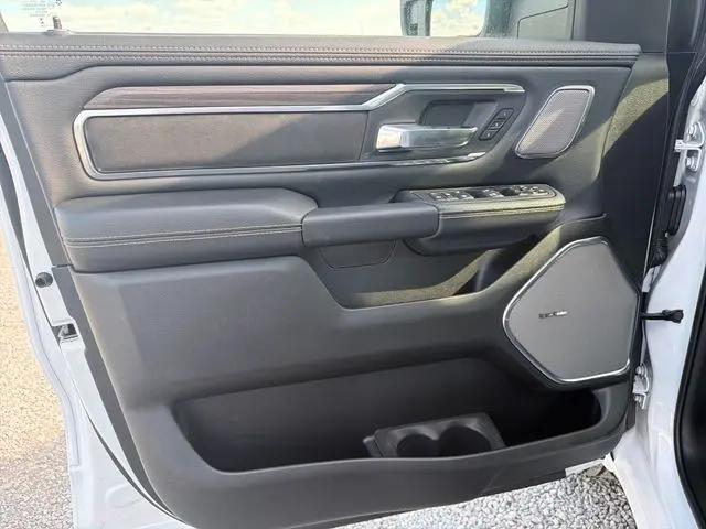 2026 Ram 1500 Laramie Crew Cab 4x4 57 Box