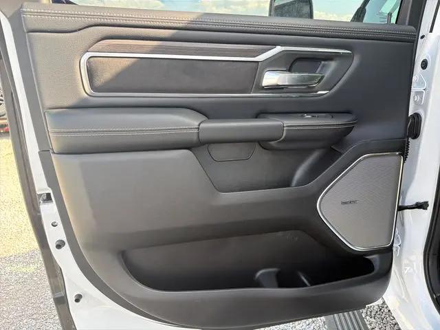 2026 Ram 1500 Laramie Crew Cab 4x4 57 Box