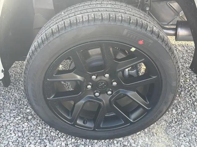 2026 Ram 1500 Laramie Crew Cab 4x4 57 Box