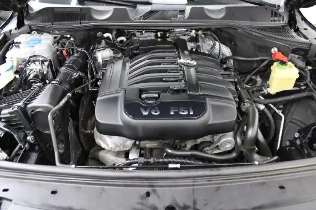 2016 Volkswagen Touareg VR6 Lux