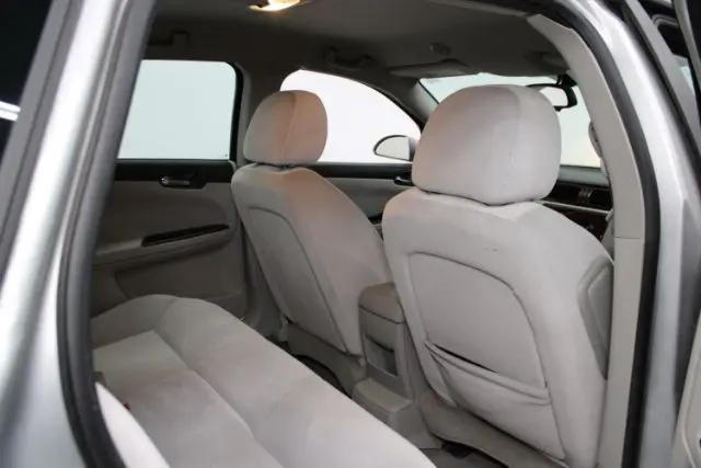 2010 Chevrolet Impala LS