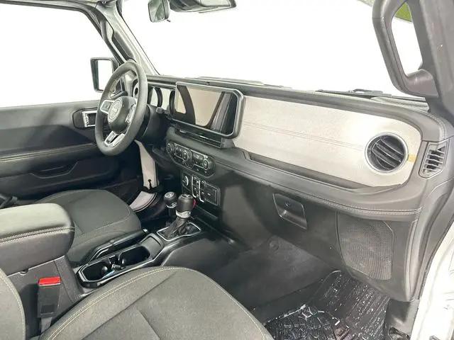 2024 Jeep Wrangler 4xe Sahara 4xe