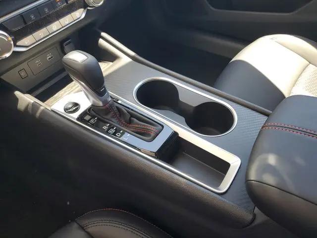 2026 Nissan Altima SR FWD