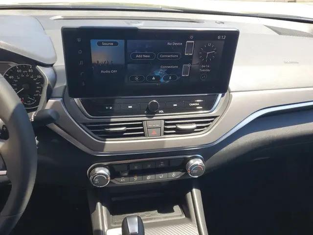 2026 Nissan Altima SR FWD