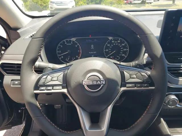 2026 Nissan Altima SR FWD
