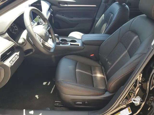 2026 Nissan Altima SR FWD